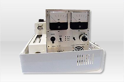 据え置き型マイクロ波半導体発振機 1